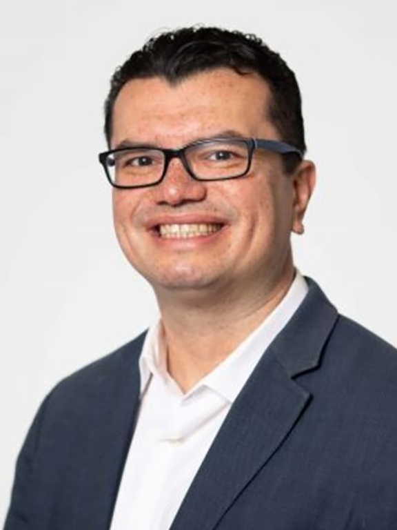 VITOR MENDES PEREIRA